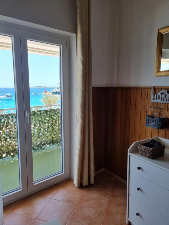 Apartman Smoljic 4+2 Primošten Eksteriør bilde