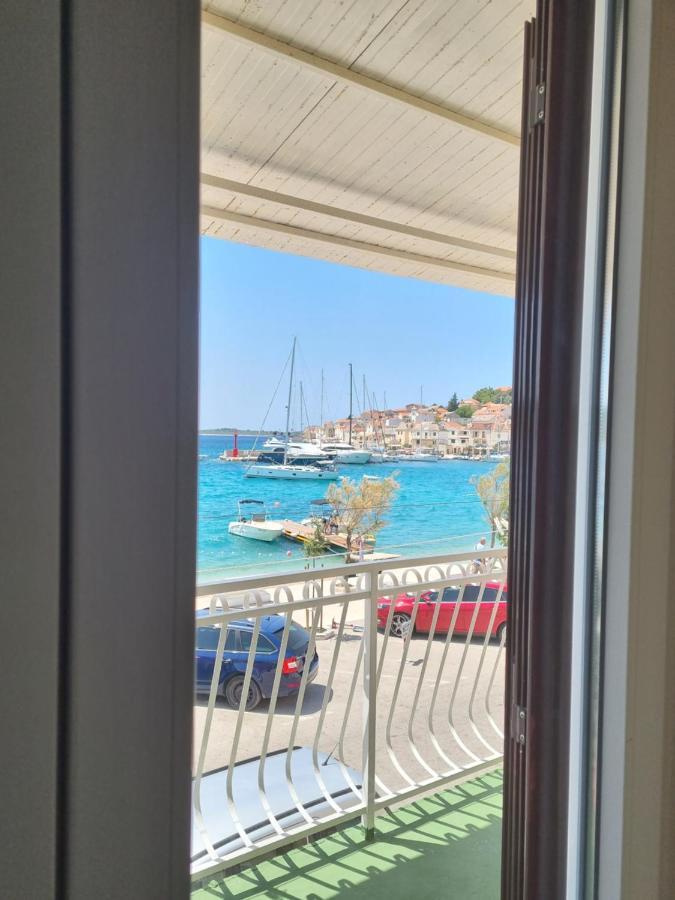 Apartman Smoljic 4+2 Primošten Eksteriør bilde