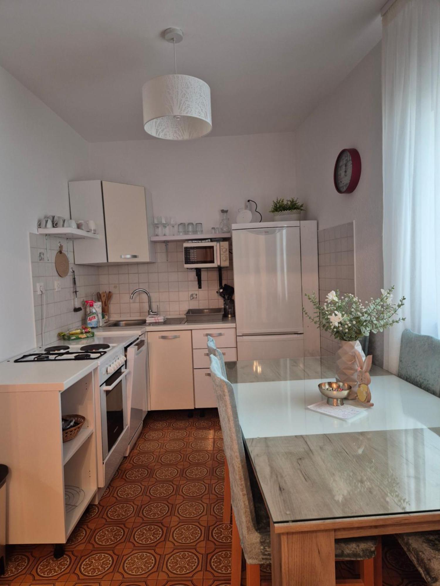 Apartman Smoljic 4+2 Primošten Eksteriør bilde